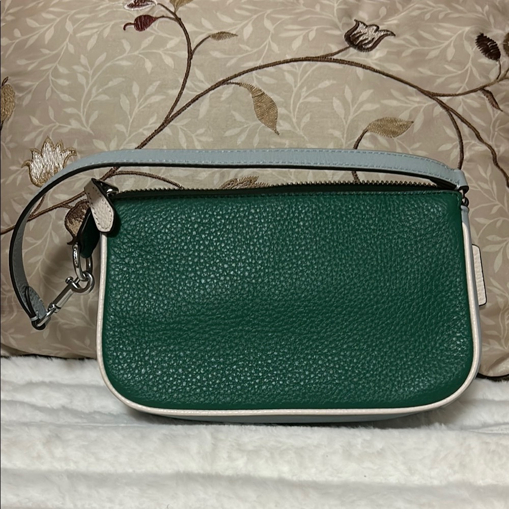 Coach Nolita 19 Pebble Mulit Green Leather Purse/Wristlet - Picture 4 of 10